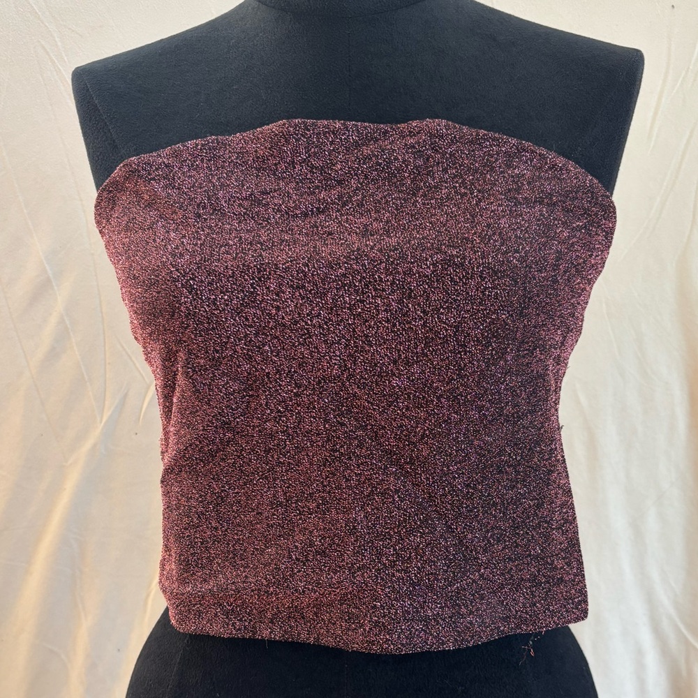 Wild fable women’s large magenta and sparkles crop top